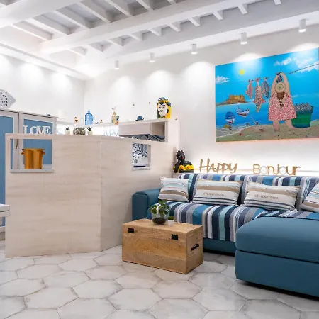 Apartamento Clicka&sleep Caracciolo *